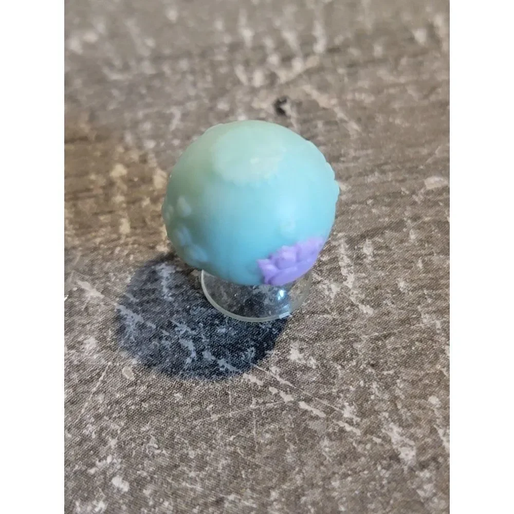 Mini blue paw pet‎ ball suction cup toy figure